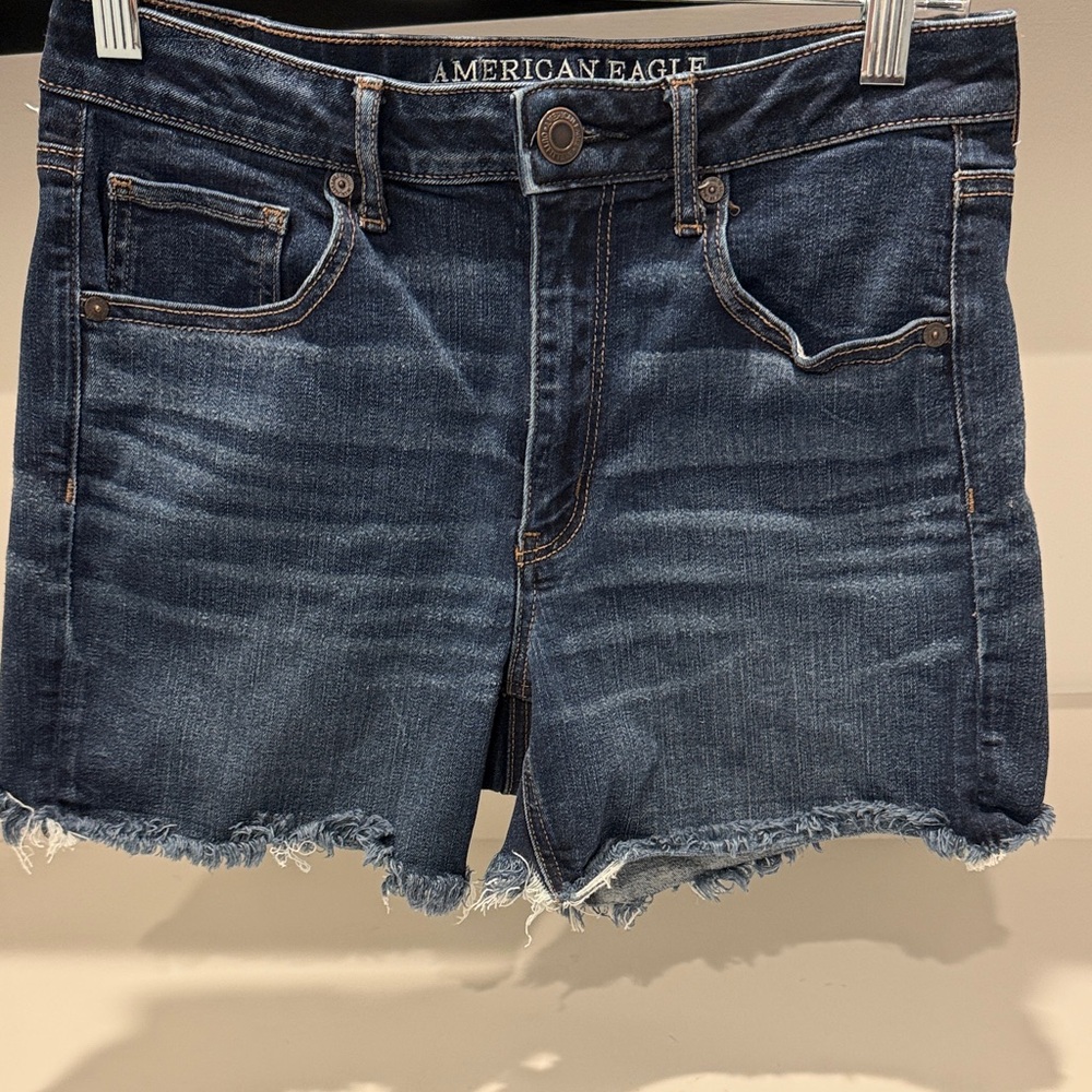 American Eagle Outfitters Super Hi-Rise Shortie Jean Shorts. Size 8